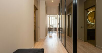  Dove spendere (e dove risparmiare) per arredare l'ingresso e il corridoio di casa 