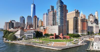  Il parco di Manhattan che serve da barriera contro le inondazioni 