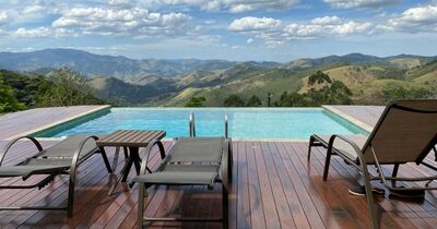  Conoscevi il textilene? È il materiale ideale per sdraio e tende 