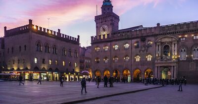 Conosci la storia del Palazzo d'Accursio di Bologna? Scopri come visitarlo 