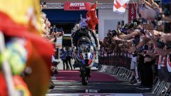  SBK Estoril: Razgatlioglu trionfa in gara-1 e vede il mondiale. Bulega secondo 