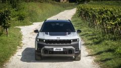  Jeep Compass 4xe ed e-Hybrid plug-in: arrivano off-road ed efficienza senza compromessi 