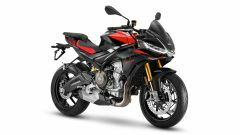 Aprilia Tuono 660 Factory 2025: svelato il prezzo della naked media premium 