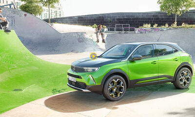  Nuova Opel Mokka 2020: prezzo, dimensioni e foto interni-esterni 
