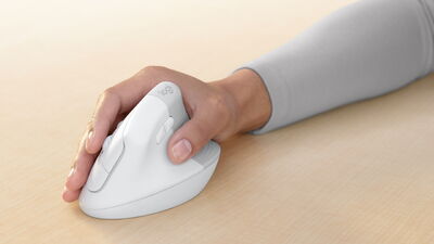  Tech Week Amazon: sconti Logitech su tastiere, mouse, webcam e accessori per lavoro e gaming 