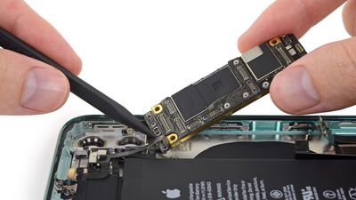  L’aumeto dei prezzi della RAM frena gli smartphone: Apple regge l’urto 