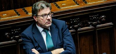  Mes, Italia non firma ratifica trattato/ Governo prende tempo: la ‘linea’ Giorgetti 