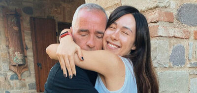 Eros Ramazzotti: 'Non sarò un nonno che vizia'/ 'Aurora e Goffredo esempio d'amore' 
