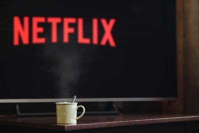  Netflix con pubblicità, quando arrivano gli abbonamenti low cost 