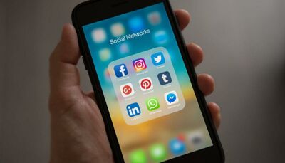 Meta lancia la sua IA: arrivano le chat 'intelligenti' su Instagram, Whatsapp e Messenger 