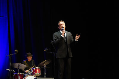  Sinatra. The Man and his music' 