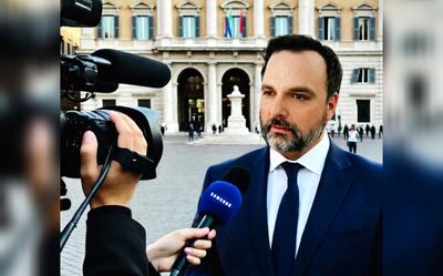  FRANCESCO FIUMARELLA: L’UOMO CHE PREMIA IL TALENTO, RICONOSCE EMERGENTI E NON DIMENTICA LE CARRIERE ARTISTICHE. UNA VOCE SCOMODA MA VERA - 