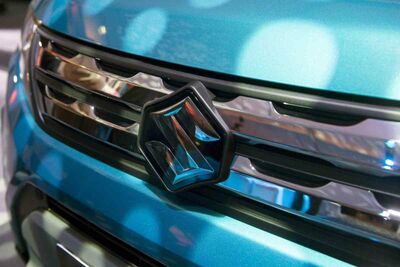  Suzuki passa all'attacco con un mini SUV dal prezzo ridicolo: costa meno di una Panda 