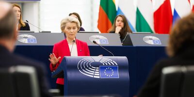  Al Parlamento Europeo sia il PD che la destra si sono divisi sulla politica estera 