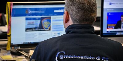  È stato arrestato un 18enne accusato di avere spinto al suicidio Andrea Prospero, studente trovato morto a Perugia lo scorso gennaio 