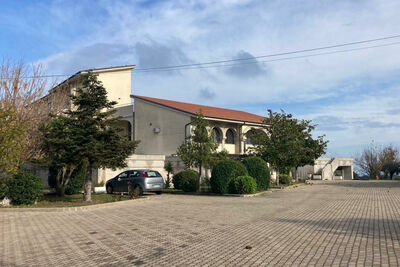  Perché la madre della “famiglia nel bosco” è stata allontanata dai figli 