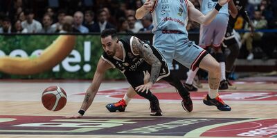  I campi da basket sono un argomento scivoloso 