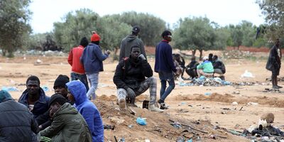  La Tunisia ha smantellato diversi campi informali dove vivevano migliaia di migranti 