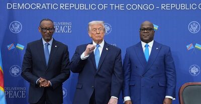  Il Congo e il Ruanda hanno firmato un precario accordo di pace mediato dagli Stati Uniti 