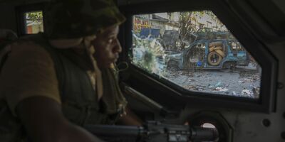 Ad Haiti sono arrivati soldati dall'Honduras e da El Salvador, per contrastare le bande criminali che controllano buona parte della capitale 