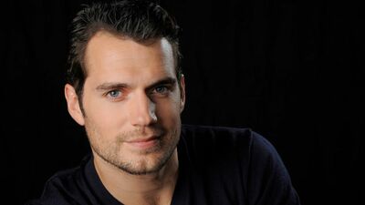 James Bond, Henry Cavill ricorda il provino:'Fui vicino al ruolo ma ero troppo giovane' 
