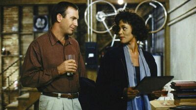  Guardia del Corpo: Warner annuncia il remake del cult di Kevin Costner e Whitney Houston 