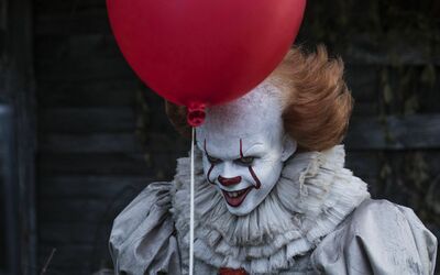  Sappiamo quanto ha guadagnato Bill Skarsgård per Pennywise in IT? 