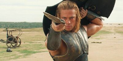  Brad Pitt racconta il duello tra Ettore e Achille in Troy: 'Mesi e mesi di preparazione' 