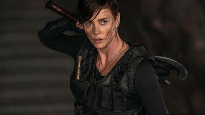  Tanti Auguri Charlize Theron! La protagonista di The Old Guard compie 45 anni 