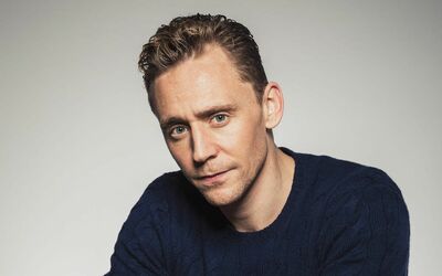  Tom Hiddleston diventa Joker nell'inquietante fan-art per The Batman 