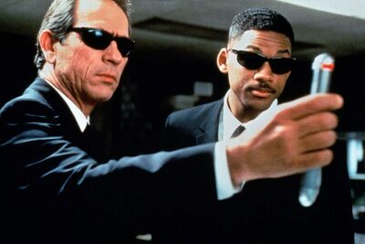  Men in Black: torna nelle sale in 4K per il 25esimo anniversario il cult con Will Smith 