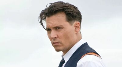  Johnny Depp torna a Hollywood! Eccolo nelle prime foto del nuovo film 