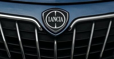  Nuova Lancia Ypsilon: sarà elettrica insieme alla Nuova Delta 