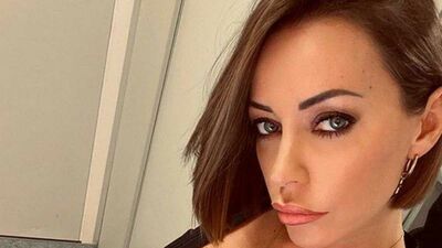  Karina Cascella? Scordatevi 'questa' versione: ha cambiato completamente look 