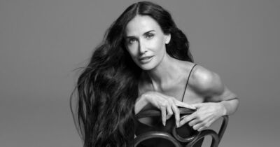  Bellezza over 60: il potere straordinario dei capelli di Demi Moore 