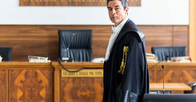  Una ragazza scompare nel nulla, ed entra in scena l'avvocato Guerrieri di Gassmann 