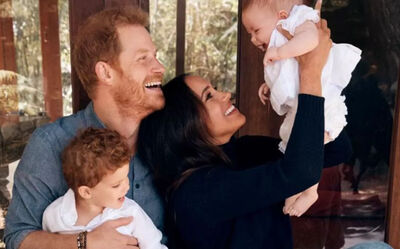  Meghan Markle Harry: ecco la prima foto della figlia Lilibet Diana 
