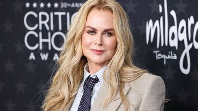  Nicole Kidman in cravatta ai Critics Choice Awards 