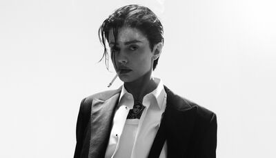  Annalisa e i nuovi capelli corti da maschio, per il nuovo singolo Maschio. Non è bellissima? 