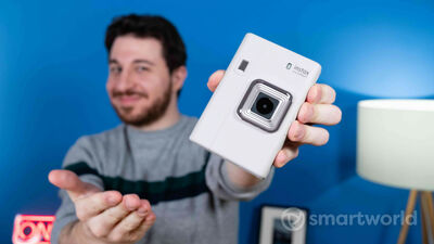  La nuova fotocamera istantanea che stampa anche da smartphone: la recensione di Instax Mini LiPlay+ 