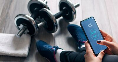  Tornare in forma con bracciali fitness e app per monitorare le attività  fisiche 