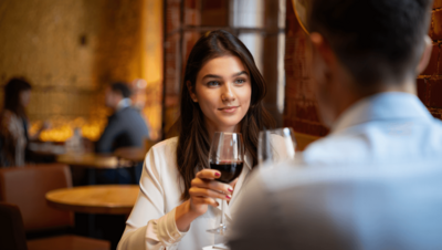  Dating phygital: cos'è, come funziona e perché cambierà gli incontri