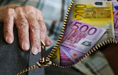  Pensioni 2025 in contanti alle poste: i turni Mese per Mese 