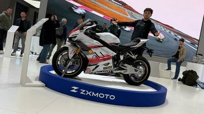  ZXMoto 820 RR: ad Eicma 2025 arriva la sportiva da 145 cv [VIDEO]