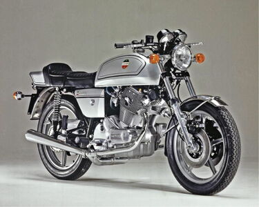  La SF 750 Laverda compie cinquantâanni/2 