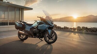  Bmw R 1300 RT 2026: caratteristiche tecniche e prezzo. La più tecnologica di sempre [GALLERY]