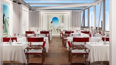  La spiaggia Air France a Cannes: una nuova edizione nei colori di La Première 