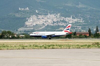  British Airways atterra a Perugia 