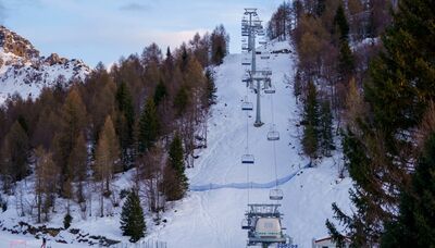  Con i Treni della Neve 2025-2026 si scia in pista senza stress 