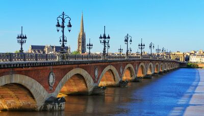  Rinvenuta a Bordeaux una necropoli merovingia: scoperta eccezionale nel Centro Storico 